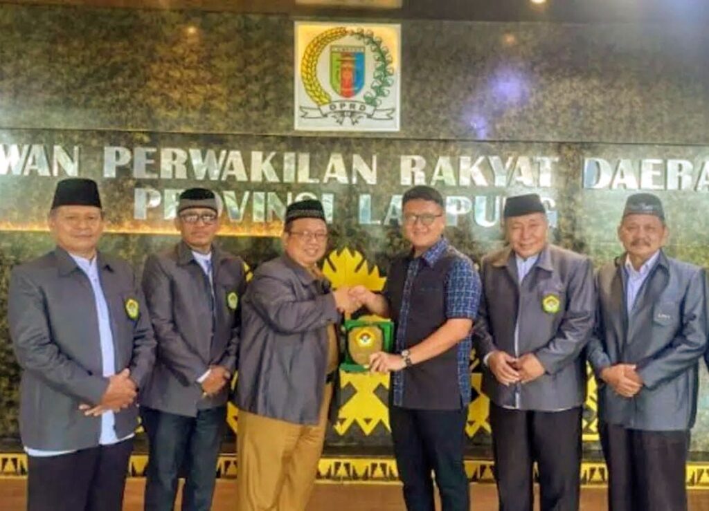 Audiensi-LDII-dengan-Ketua-DPRD-Lampung-750x375.jpg