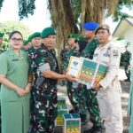 Danrem 043/Gatam Lepas Keberangkatan Cuti Gelombang Pertama dan Berikan Tali Asih