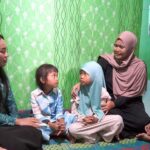 Tangis Ibu Desi Pecah! 3 Anaknya Idap Thalasemia, Zita Anjani Datang Bawa Harapan