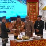 HUT ke-19 Kabupaten Pesawaran: Tokoh Pendiri Kabupaten Pesawaran Dapat “Nasi Tumpeng” Pertama