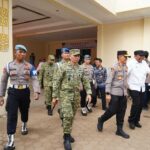 Danrem 043/Gatam Hadiri Apel Akbar 4.000 Anggota Linmas di Bandar Lampung
